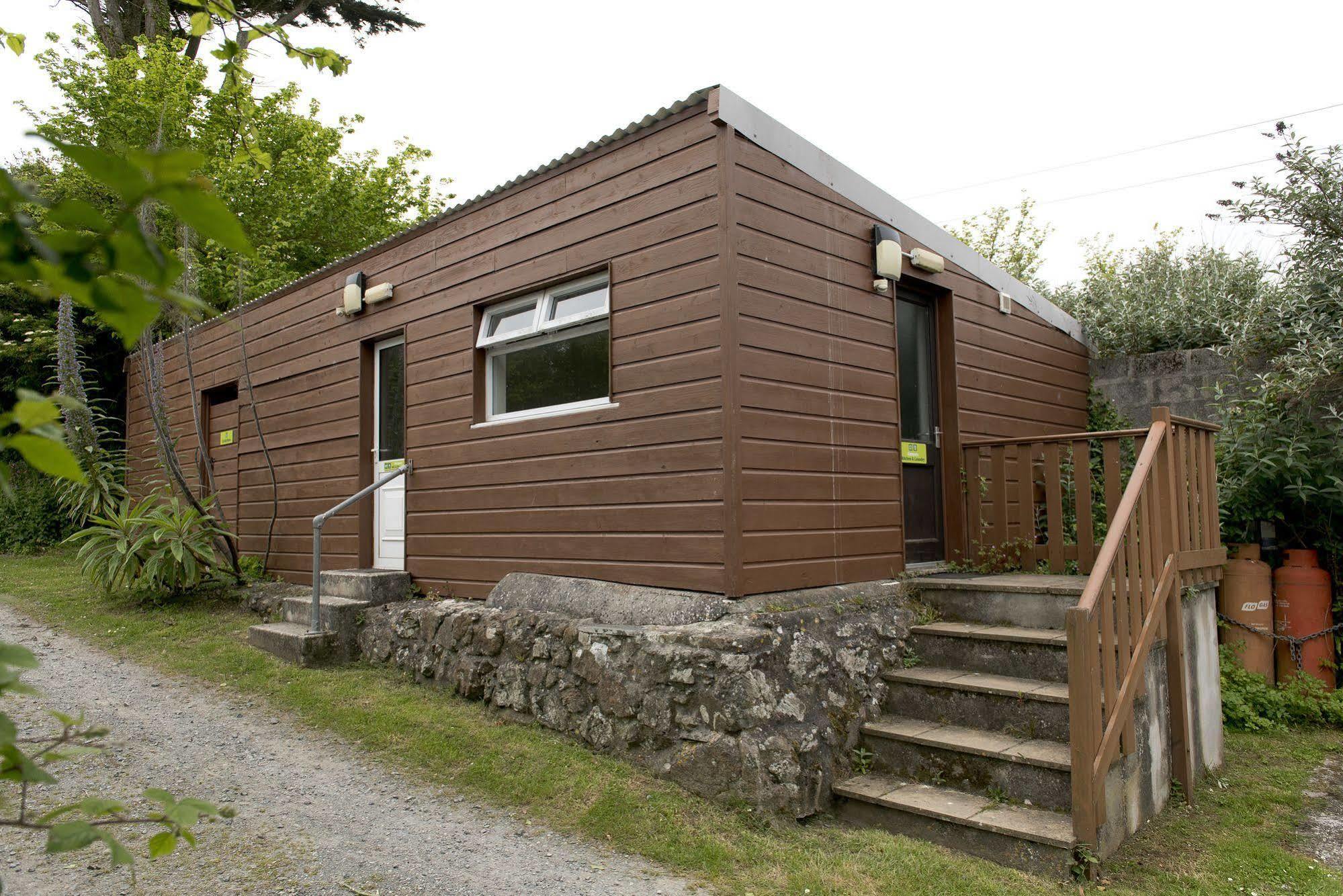 Yha Coverack Luaran gambar