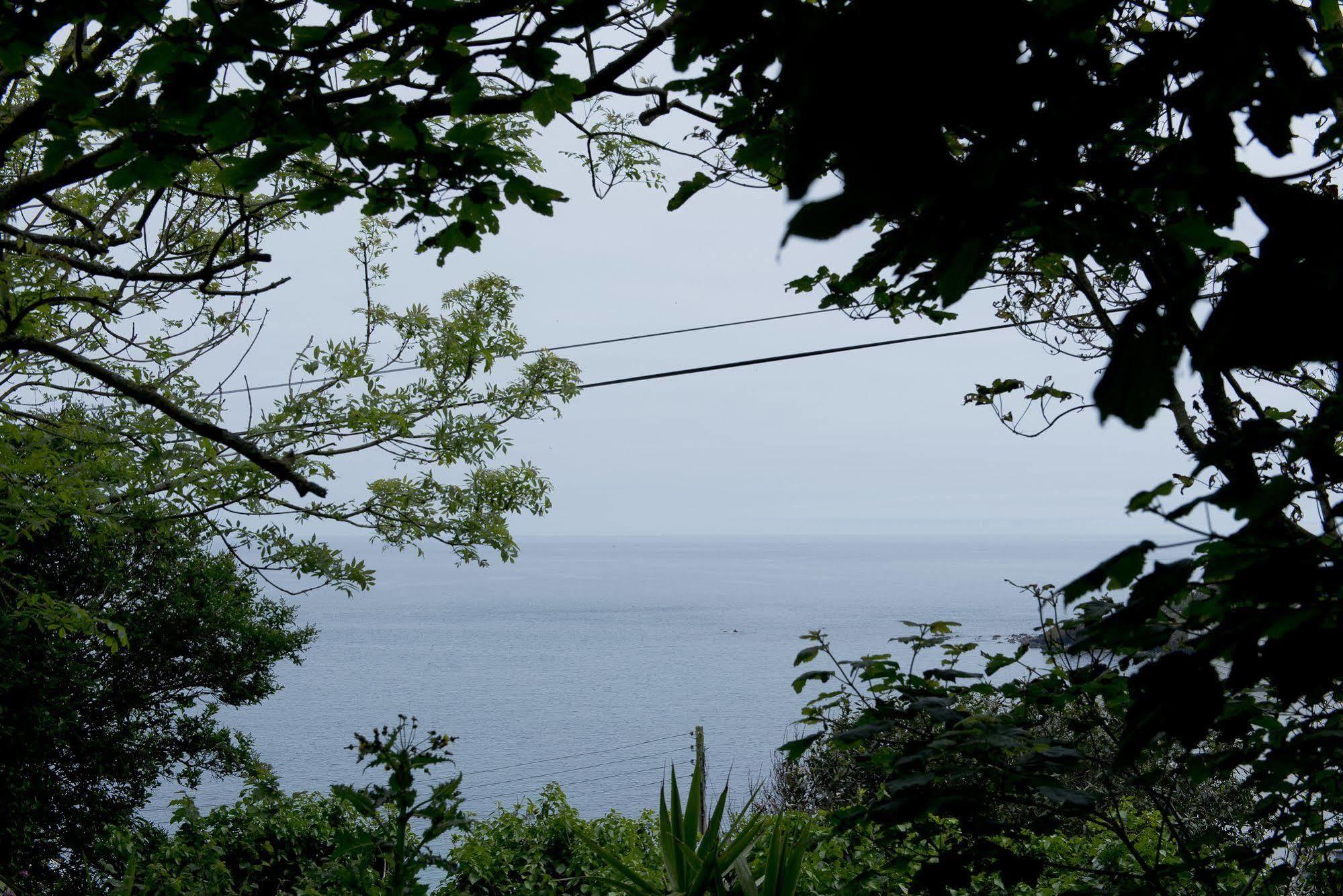 Yha Coverack Luaran gambar